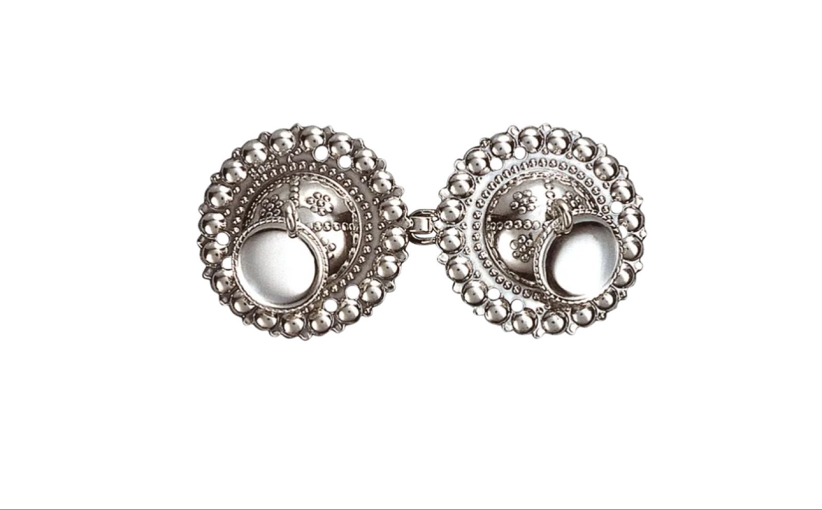 Spenne med syhol, oksidert