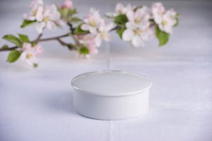 Tradisjon lite kvitt smykkeskrin