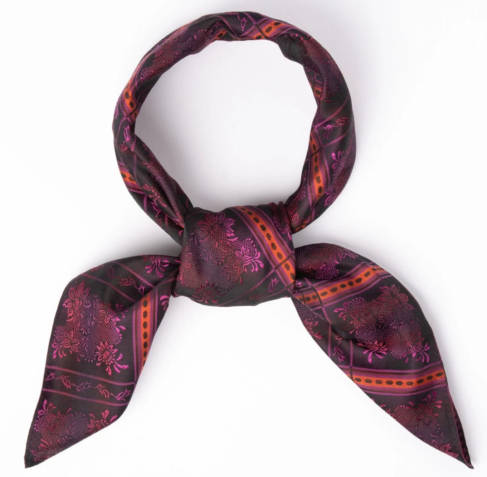 Maria silkeskjerf ⎮ 31