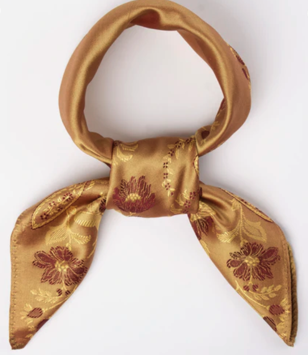 Tuva Silkeskjerf ⎮ 184